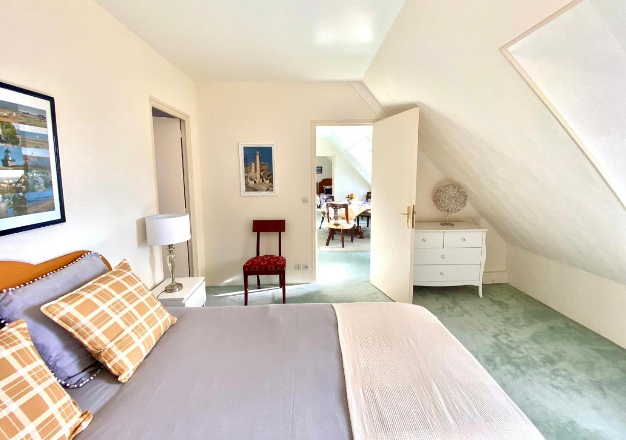 Duplex Bellevue, Vue Mer, A 50M De La Plage! Réville 外观 照片